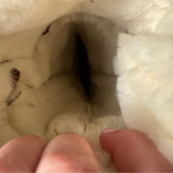 *SOLD* Vintage Y2K Browns tan and cream suede & shearling heeled boots 37 - Picture 10 of 15